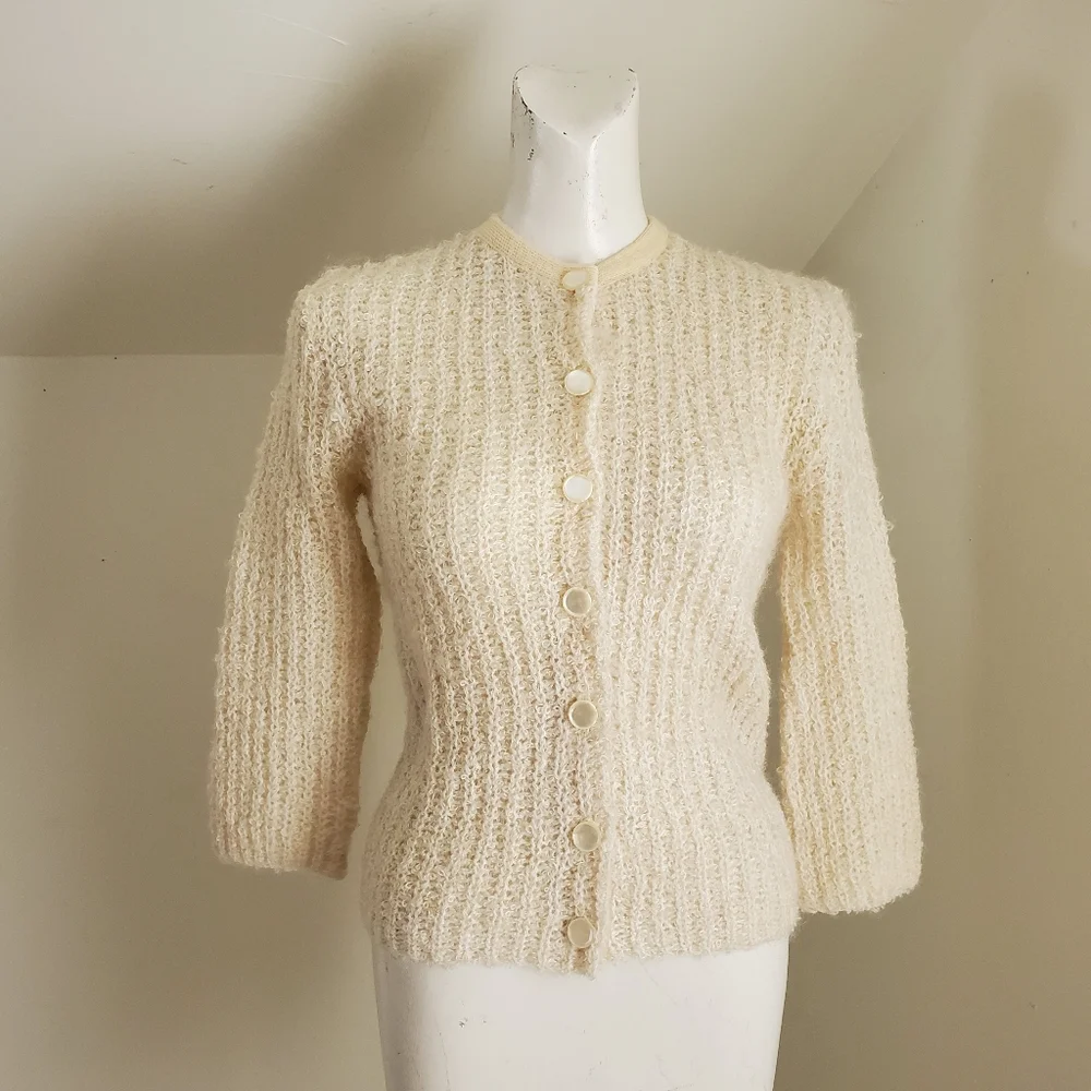 50s 60s Vintage Cream White Knit Cardigan Sweater - Picture 3 of 7